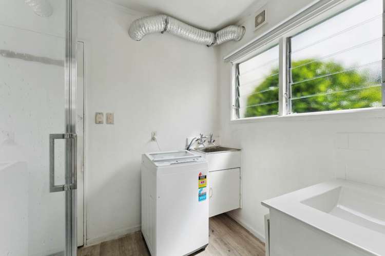 2/11 Owens Road Epsom_13