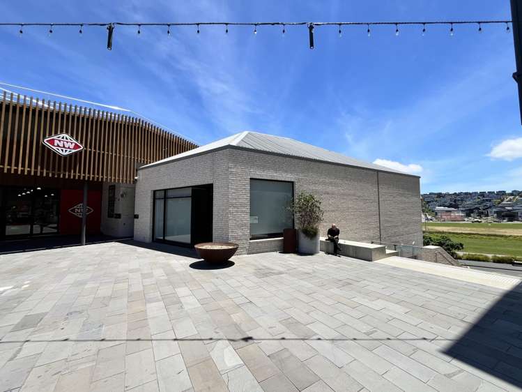 R2 Long Bay Village, Glenvar Ridge Long Bay_5