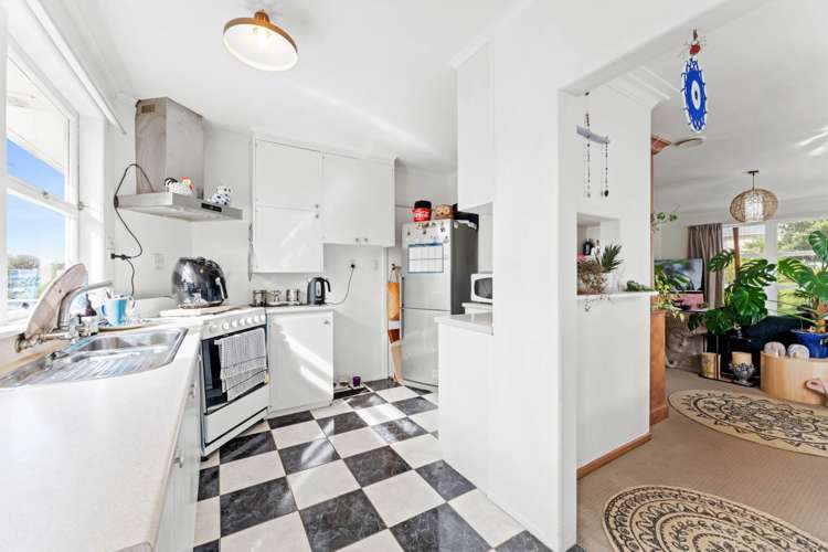 6 Crystal Avenue Glendene_16