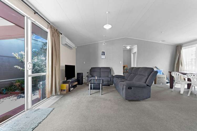 55 Leybourne Circle Glen Innes_5