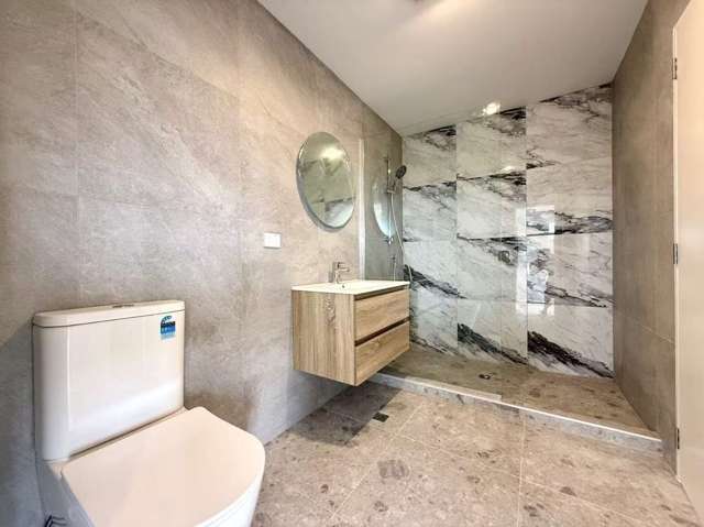 1-4/19 Cedar Heights Avenue Massey_3