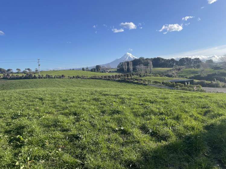 369 Tarata Road Inglewood_9