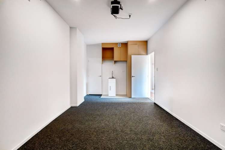 11&13 Tabitha Cres Henderson_18