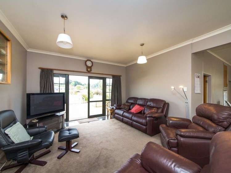 6 Godley Street Halcombe_13