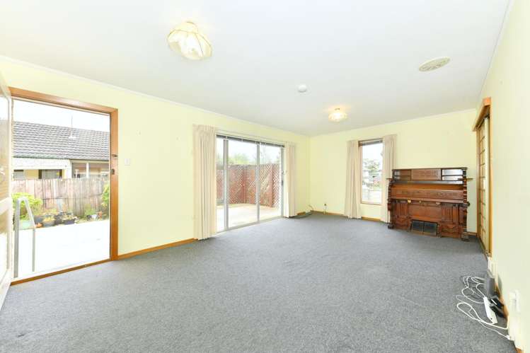 31 Denniston Crescent Redwood_5