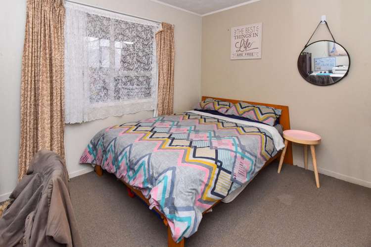 2/21 Russell Road Manurewa_4