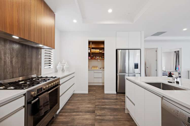 13 Selfe Crescent Burwood_3