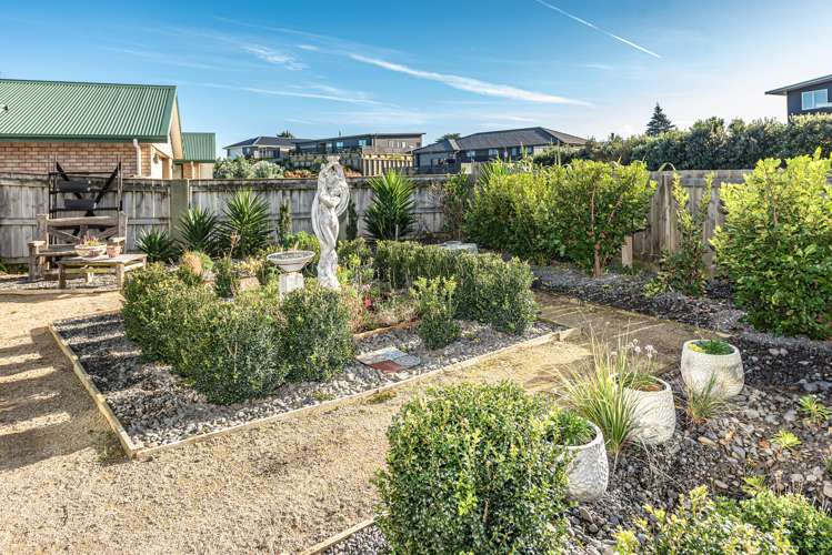 14 Golf Vue Place Castlecliff_20