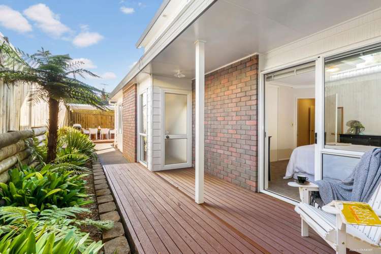 9 Main Highway Ellerslie_13