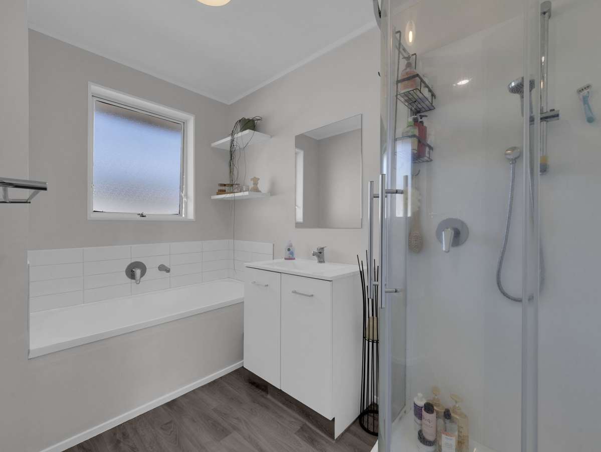 8 Leslie Place_4