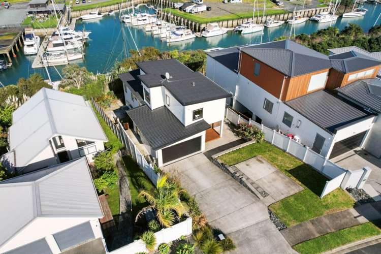 94 Voyager Drive_0