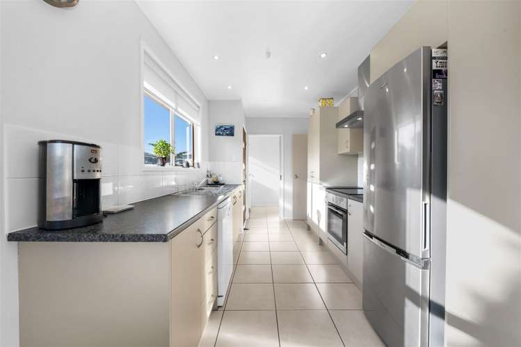 2 Gambare Place Wattle Downs_5