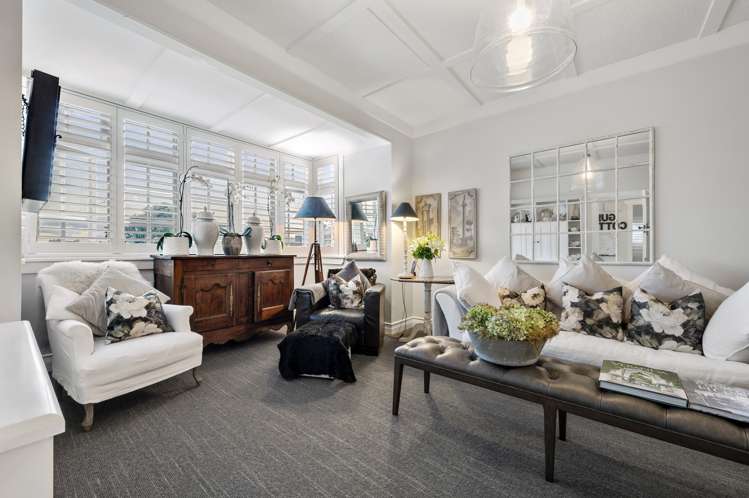 10 Queens Parade Devonport_20