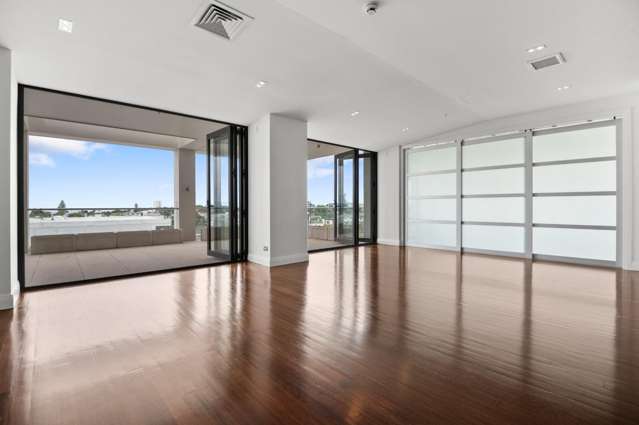 304/2 Ruskin street 1761_2