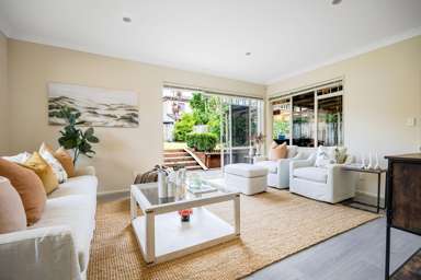 23 South Kensington Way_2