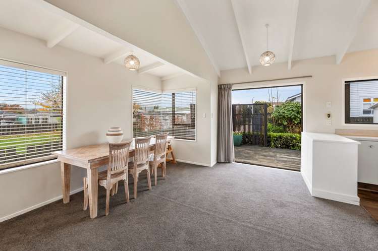 44a Robertson Street Glenholme_10