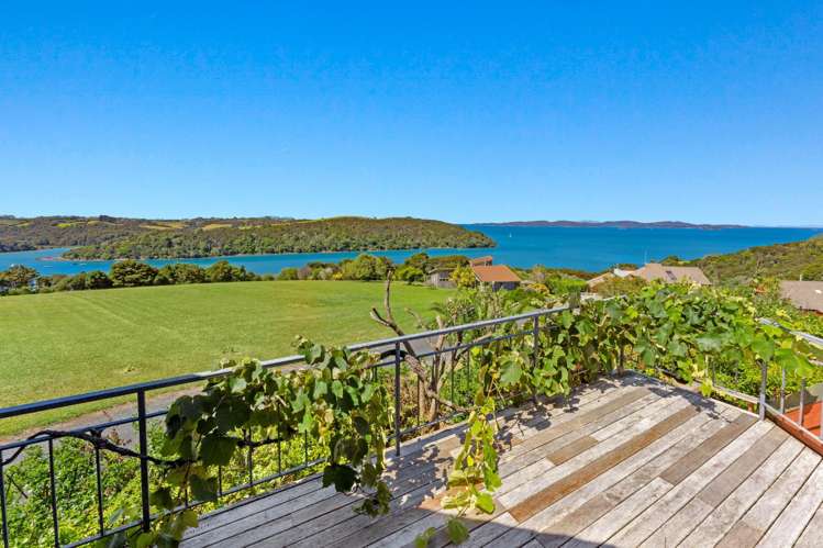 14 Kotare Place Sandspit_24