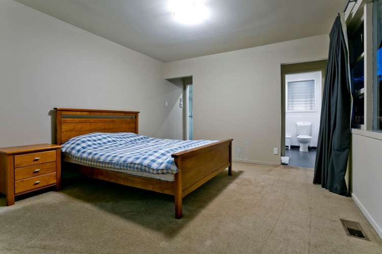 67 Coronation Road Hillcrest_9