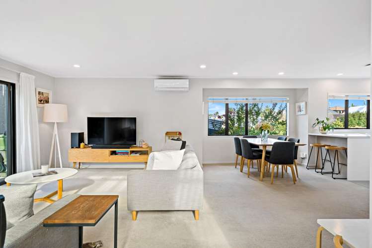 17a Modena Crescent Saint Heliers_11