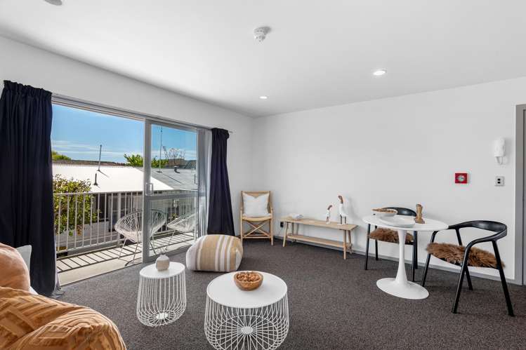 1/60 Stanmore Road Linwood_4