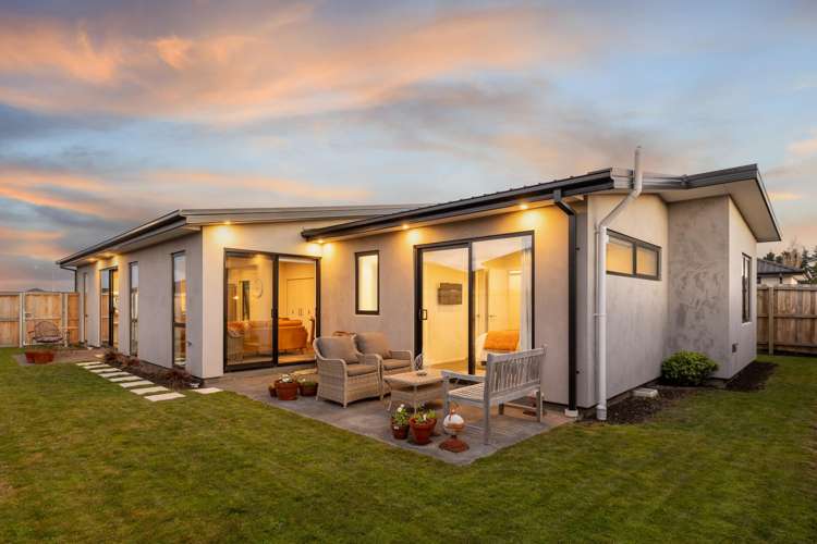 19 Sarah Nicholls Street, Spring Grove_0