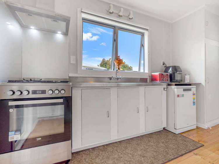 3 Totara Street Waiuku_9