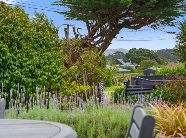 29 Hona Street Waikanae Beach_4