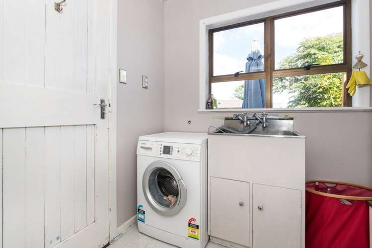 708 Te Atatu Road Te Atatu Peninsula_16