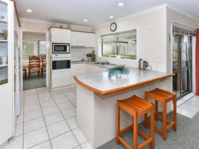 18 Norm Pellow Drive Manurewa_1