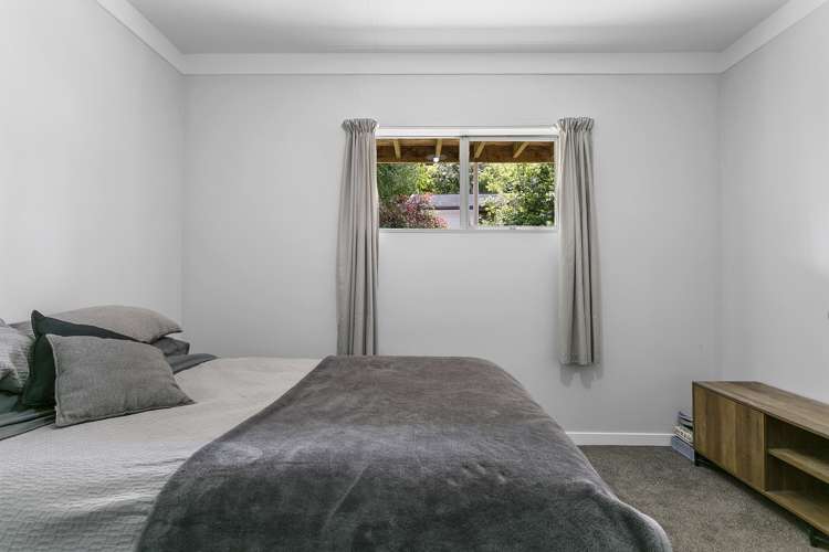 1/16 Sunset Street Hilltop_18