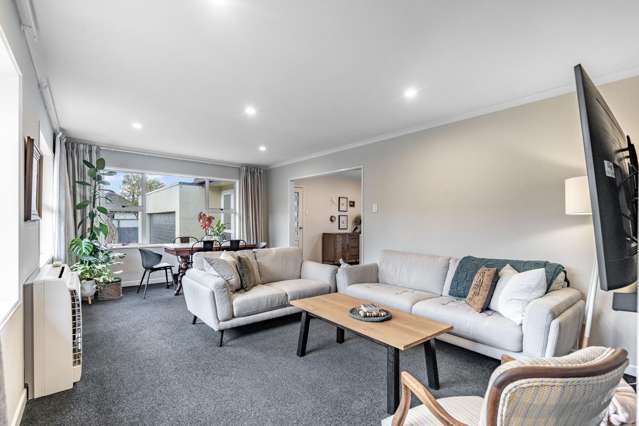 Immaculate Family Home in Prime Rosedale Location