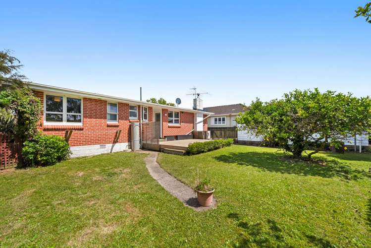 28 Henry Street Upper Hutt Central_19