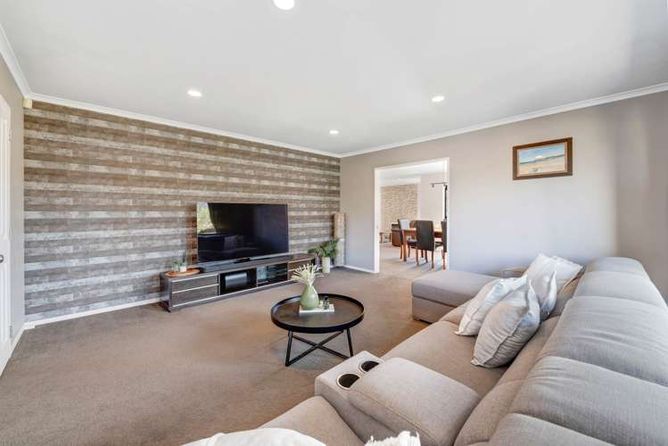 1 Harbourside Court Beachlands_31