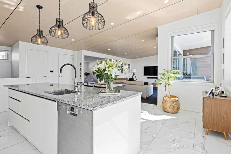 190b Charles Street Westshore_0