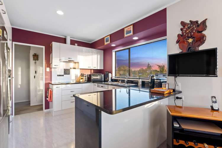 1/14a Richards Avenue Forrest Hill_8