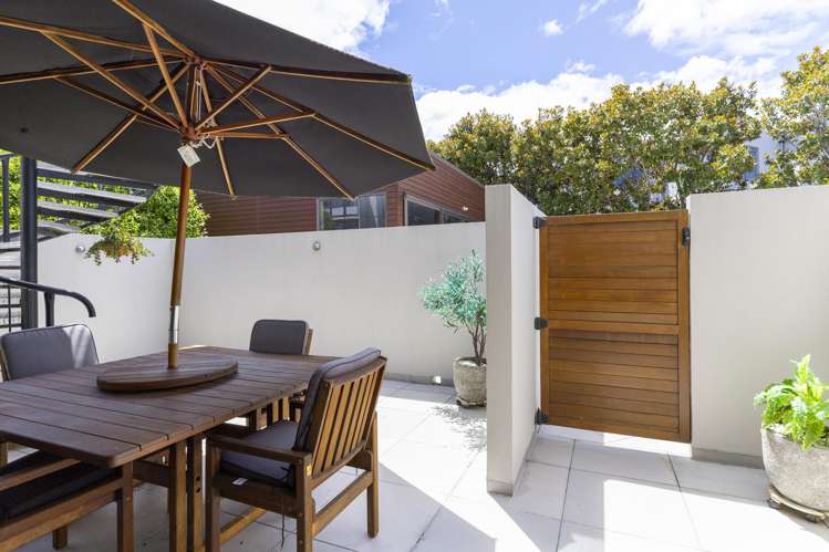 7/88 Lake Terrace Taupo_25