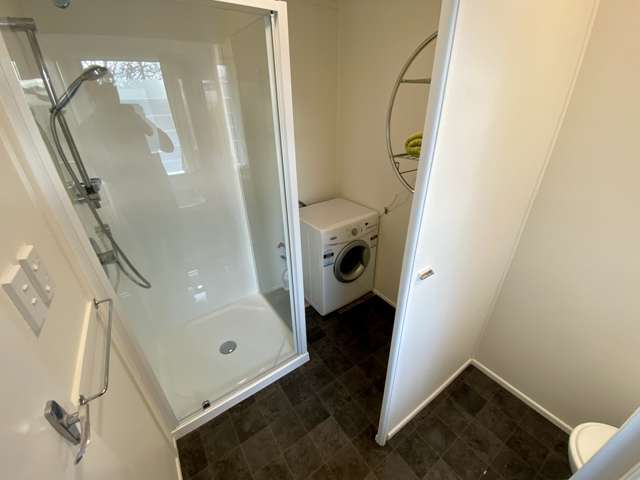 4/4 Rawalpindi Street Mount Albert_4