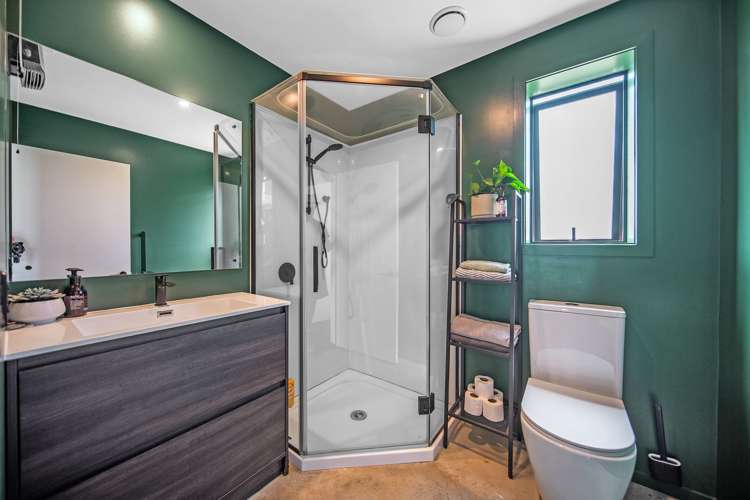 49 Pukutahi Drive Te Anau_34