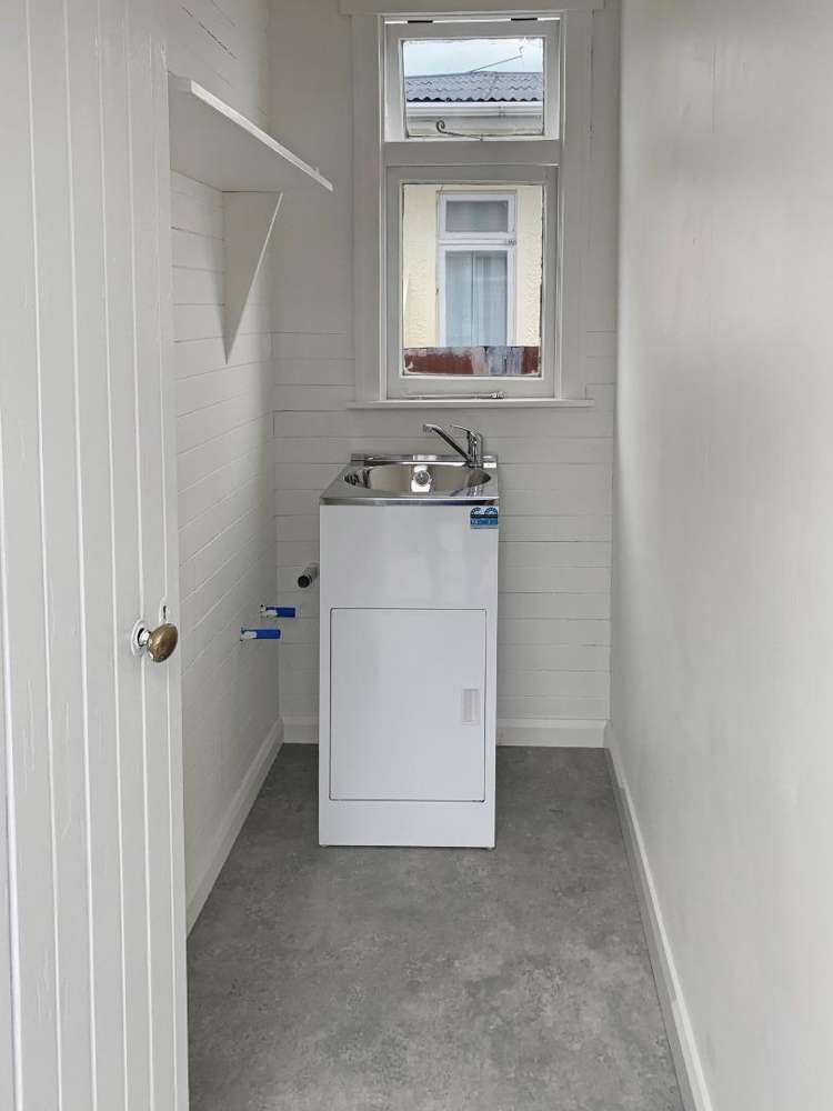 2/104 Alexandra Crescent 10490_10