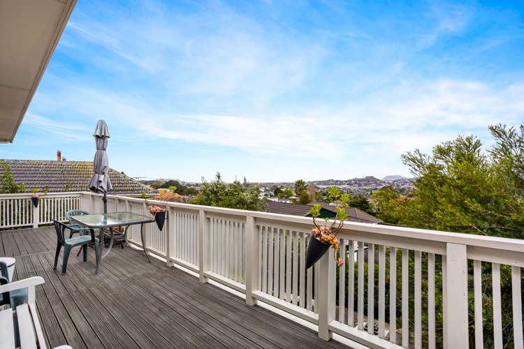 275 Hillsborough Road Hillsborough_13