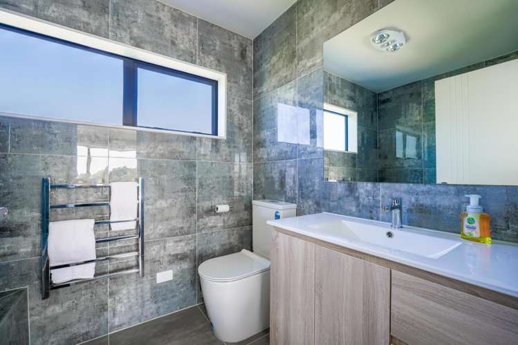 2/26 Long Bay Drive Torbay_12