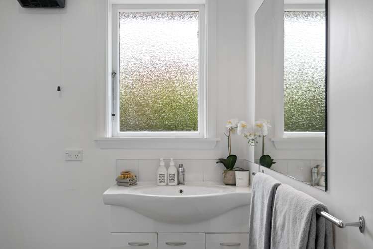 36 Morrison Avenue Northcote_17