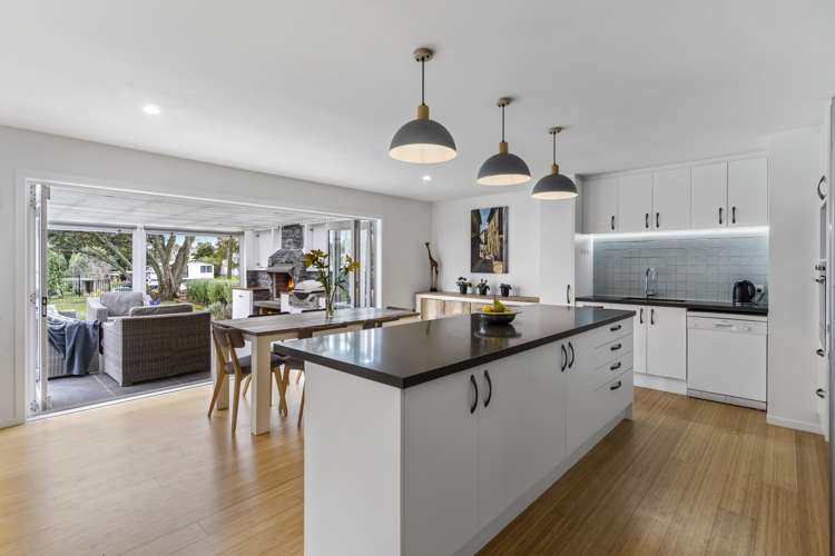 21 Beachlands Road Beachlands_8