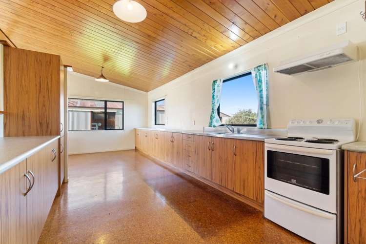 52 Racecourse Road Te Aroha_8