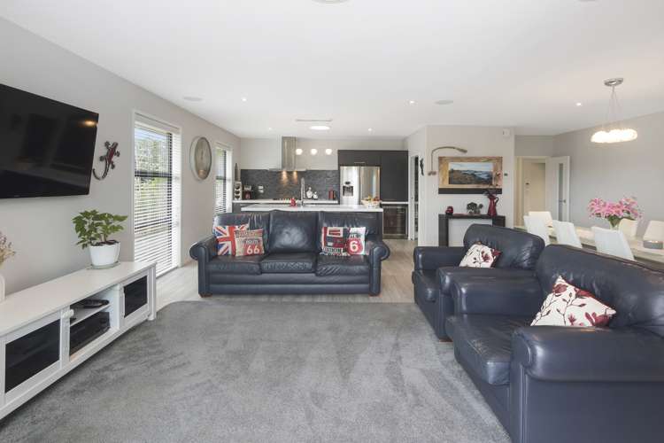 39 Te Whenu Crescent Marshland_5