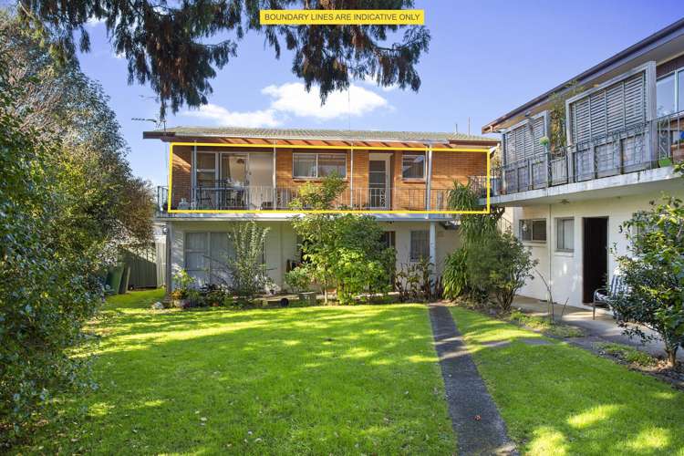 2/50 Te Kanawa Crescent Henderson_10