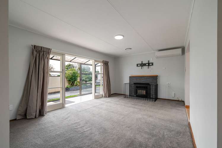 12 Keith Street Roslyn_17