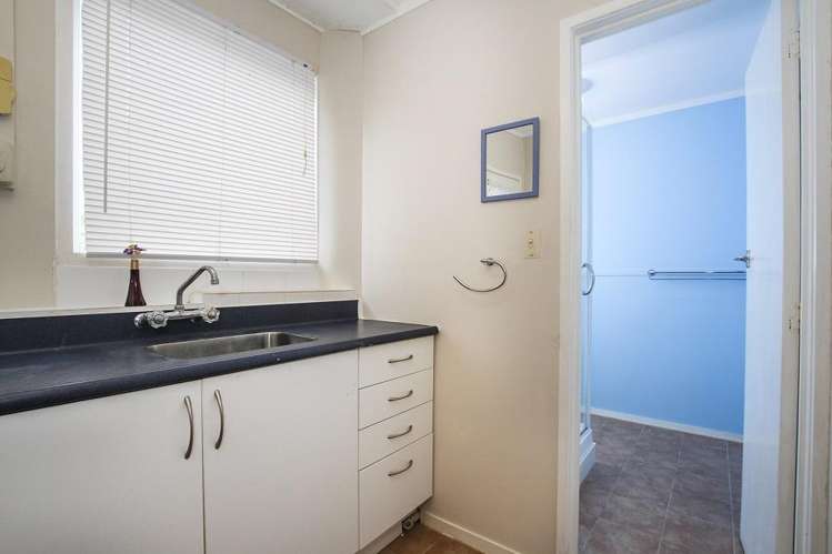 22 Grenada Avenue 10877_13