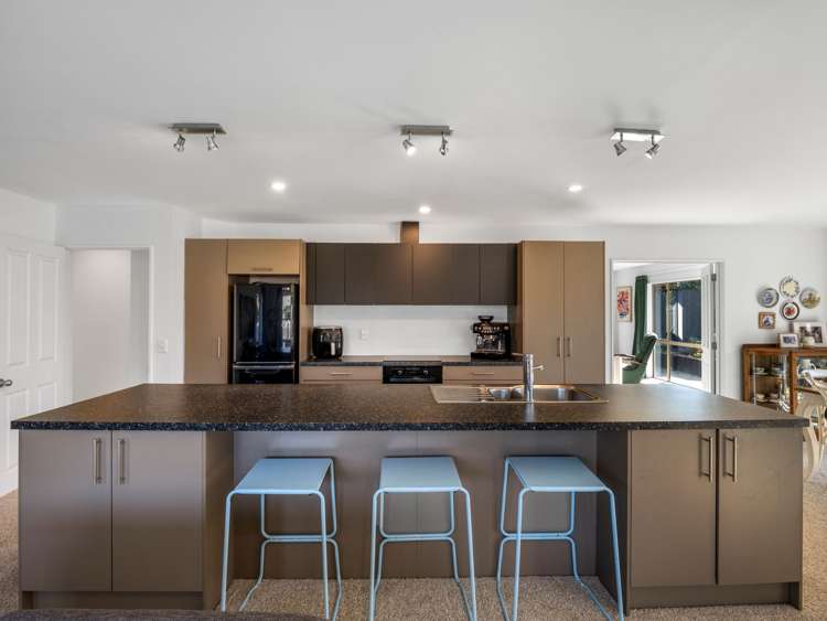 65 Woodhurst Drive Casebrook_10