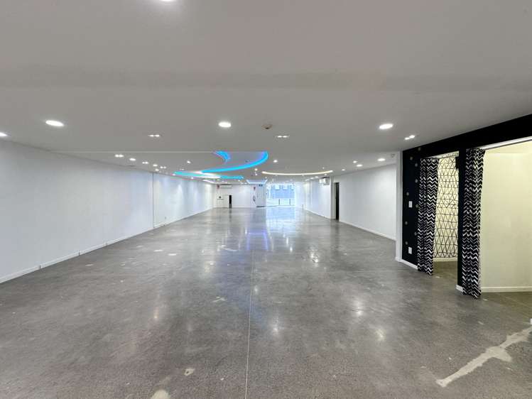 402 Broadway Newmarket_3